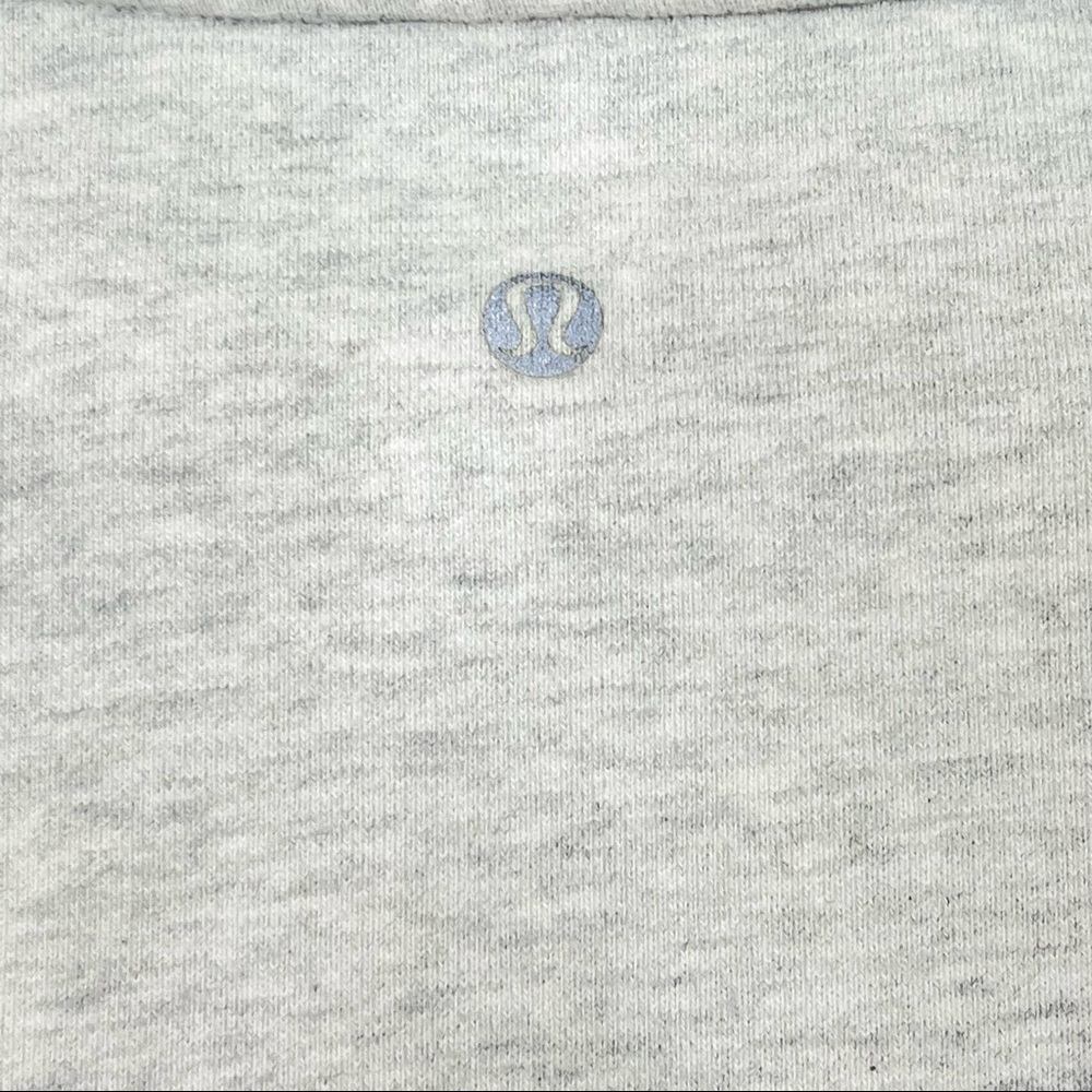❗️SOLD❗️Lululemon Calm & Cozy Zip Up Jacket Heathered Core Ultra Light - Picture 10 of 15